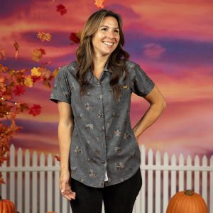 Disney’s Winnie the Pooh "Pooh's Pumpkin Patch" – Women's KUNUFLEX Short Sleeve Shirt