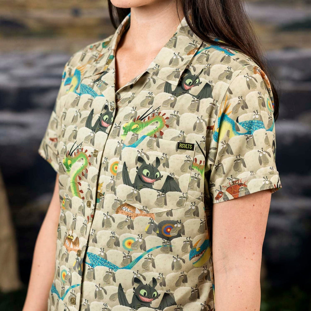 How to Train Your Dragon "Counting Sheep" – Women's KUNUFLEX Short Sleeve Shirt - Image 3