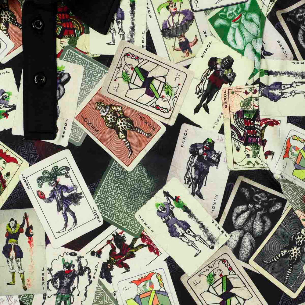 Batman™ 85th Anniversary Batman "Calling Card" – All-Day Polo - Image 5