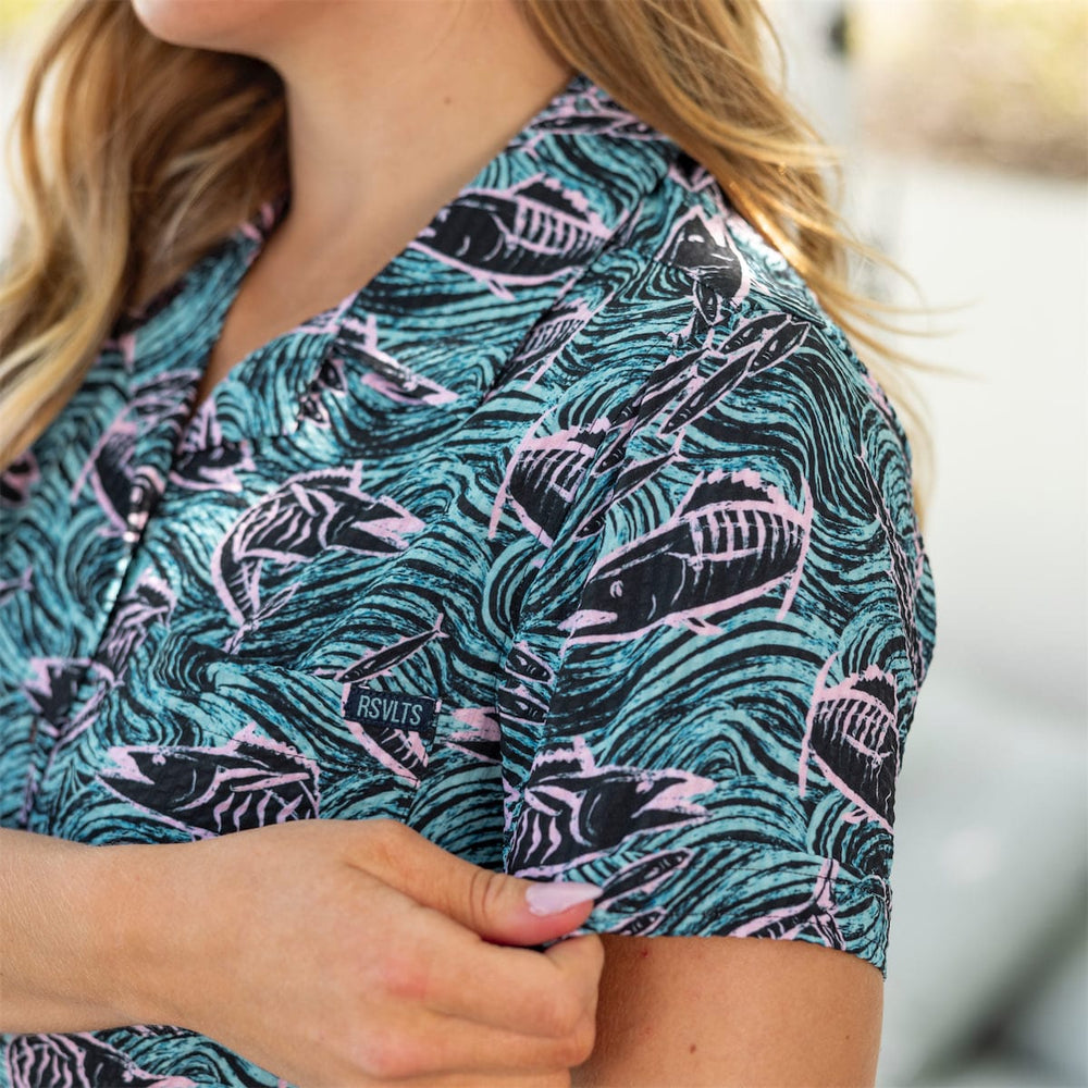 Fishies – Women's Stretch Seersucker Short Sleeve Shirt - Image 5