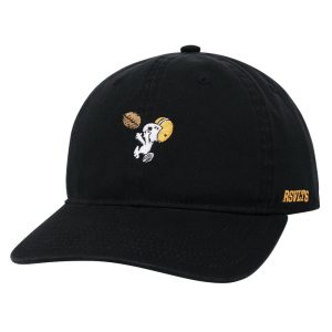 Peanuts "Snoopy Scores!" – Dad Hat