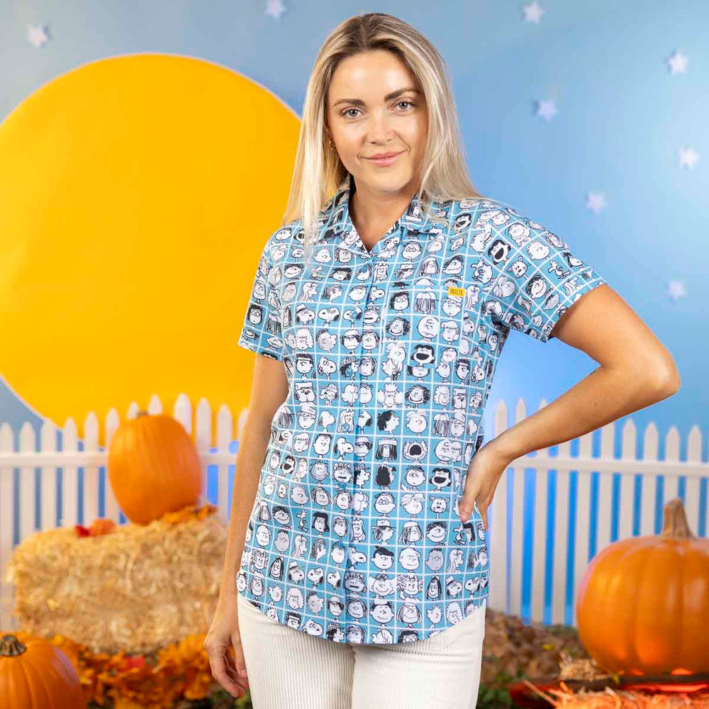 Peanuts "The Peanut Gallery" – Women's KUNUFLEX Short Sleeve Shirt
