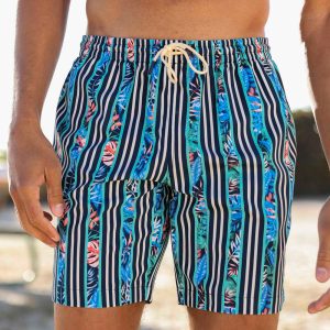 Dream Between the Lines – Hybrid Shorts