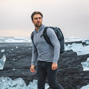 Wolf Grey – Performance Hoodie