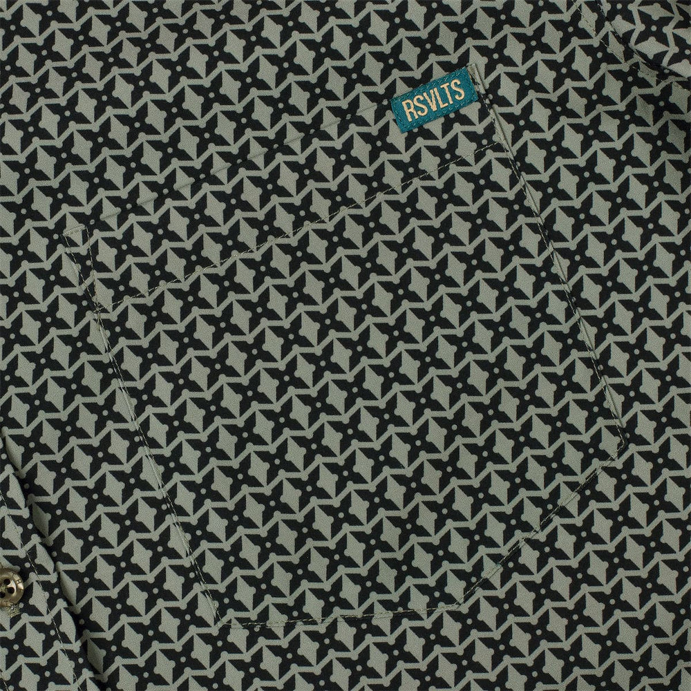 Stealthy Stars – KUNUFLEX Short Sleeve Shirt - Image 2
