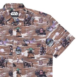 Star Wars™ Mandalorian™ "Mando Montage" – KUNUFLEX Short Sleeve Shirt