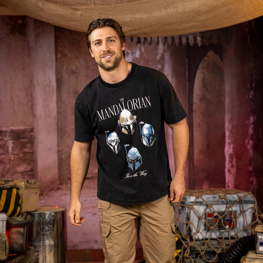 Star Wars™ "Mandalorian Rhapsody" – Vintage Crewneck Tee - Image 2